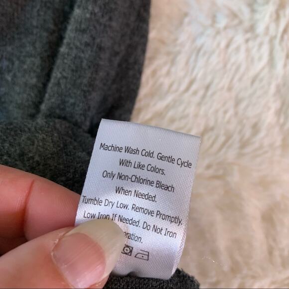 Fifth Sun gray Fa La La Latte holiday long sleeve knit top size Extra Small XS - Picture 10 of 10